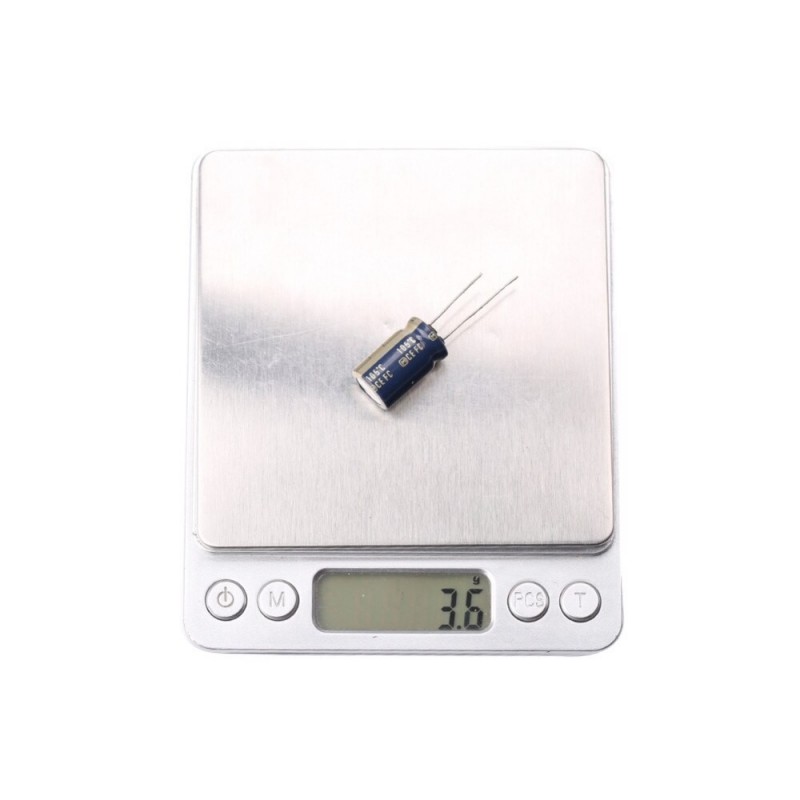 Condensador Panasonic FC series 35V 680UF