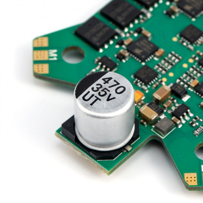 iFlight BLITZ E45S 4-IN-1 45A 2-6S ESC